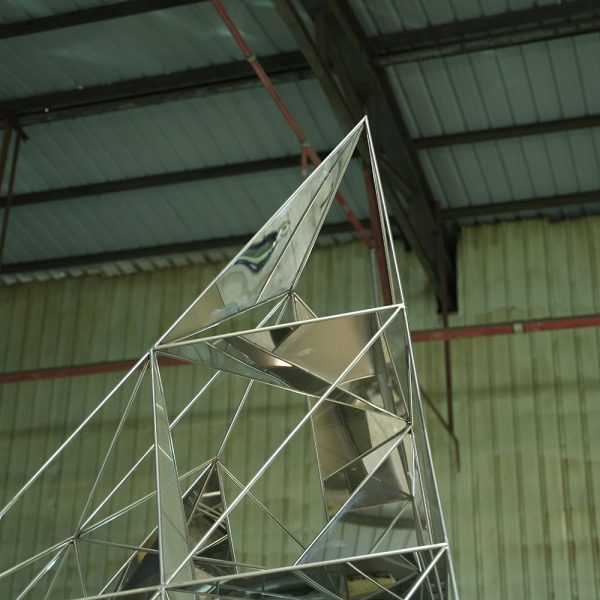 Custom modern geometric metal sculptures Geometry Peak series art installations - Image 2