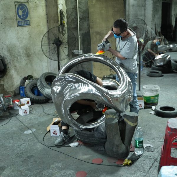 Modern metal streamline sculpture stainless steel series art installation - Image 3
