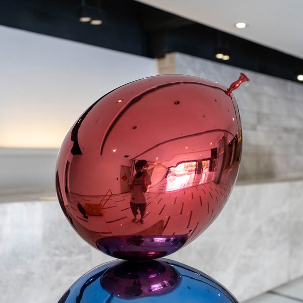 Colorful metal balloons stacked sculpture modern interior art decoration - Image 2