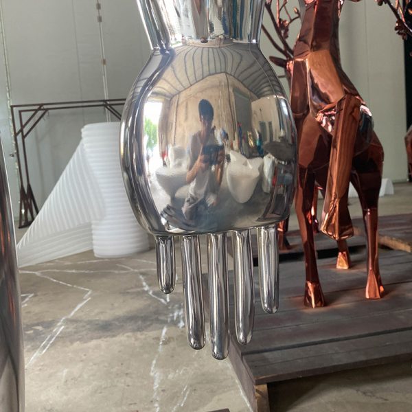Modern Stainless Steel Robot Sculpture Artwork - Image 4