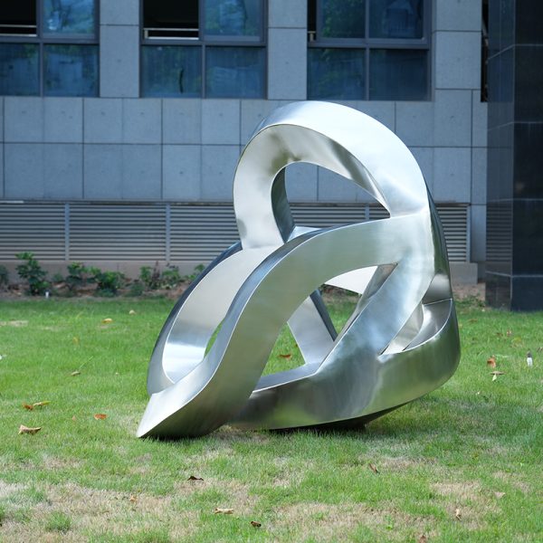 Modern abstract art sculpture silver interlaced - Image 3