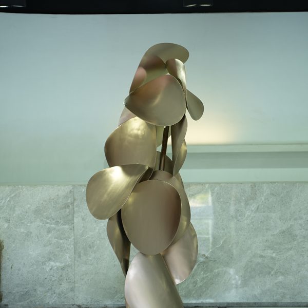 Modern stainless steel sculpture Abstract style public art sculpture - Image 3