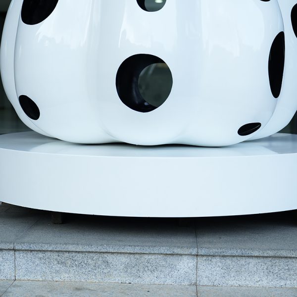 Polka Dot Pumpkin Sculpture Unique Outdoor Stainless Steel Art Decoration - Image 2