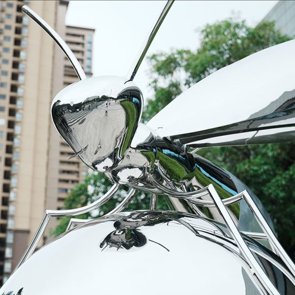 Stainless steel bee sculpture ornaments Outdoor Metal Art Sculptures - Image 2