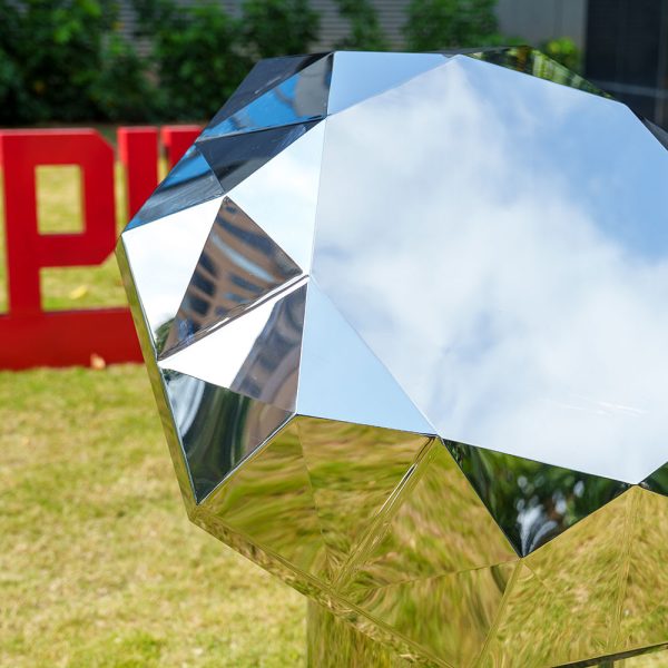 Stainless steel diamond mirror sculpture - Image 2