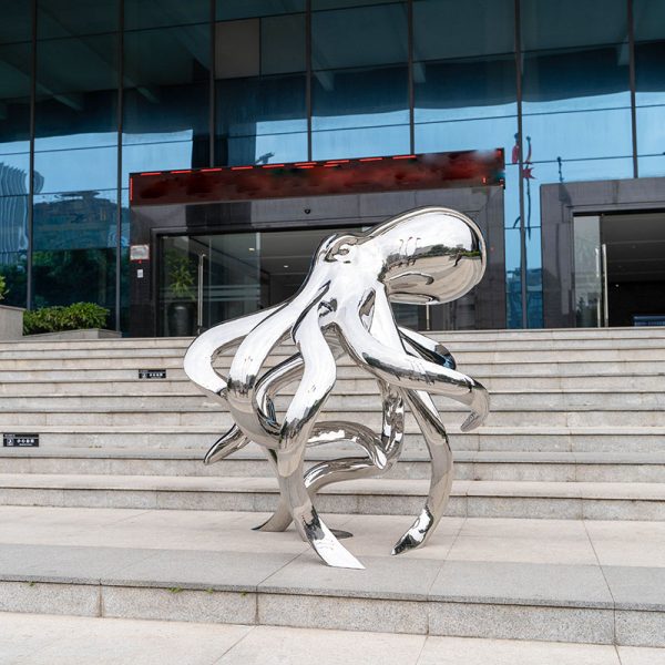 Modern stainless steel octopus sculpture for outdoor garden decoration